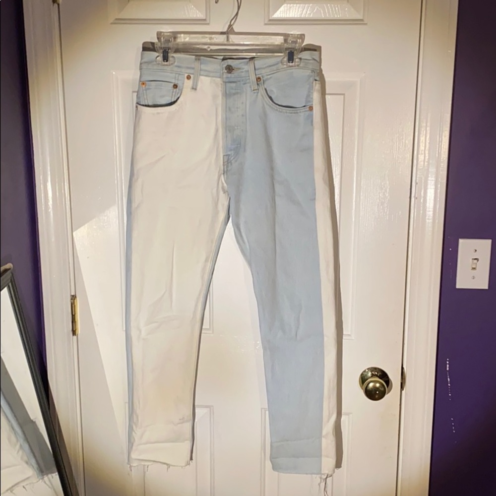 Never worn Levi’s 501 Skinny